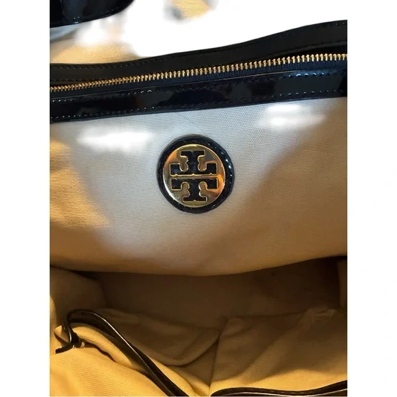 TORY BURCH Large Logo Charm Tote Black Canvas Patent Leather EUC - Picture 6 of 10